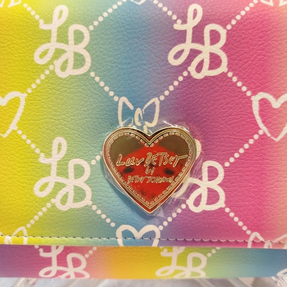 NWT - BETSEY JOHNSON Handbag Crossbody - “LUV” - Picture 11 of 11